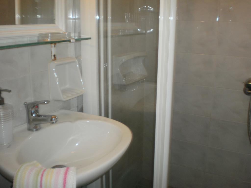 Apartment Aiolos Tsoukaladhes